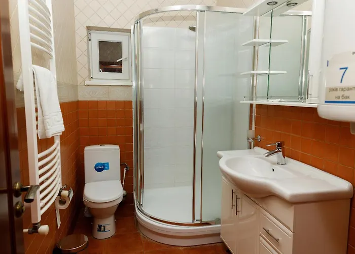 Gostyniy Dvir Synevir Hotell Synevyr