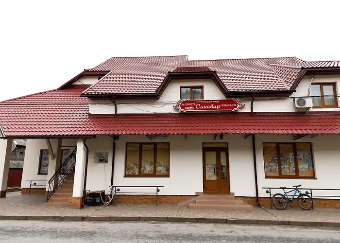 Hotel Gostyniy Dvir Synevir Synewyr