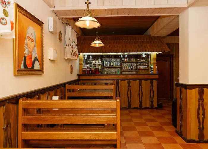 Gostyniy Dvir Synevir Hotel